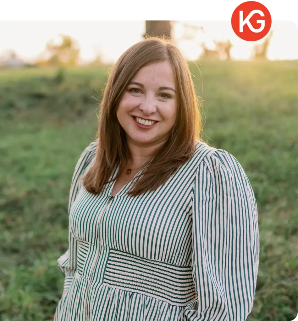 Kathryn Headshot