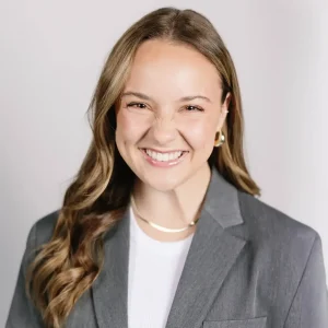 Mary-Grace Rowell headshot